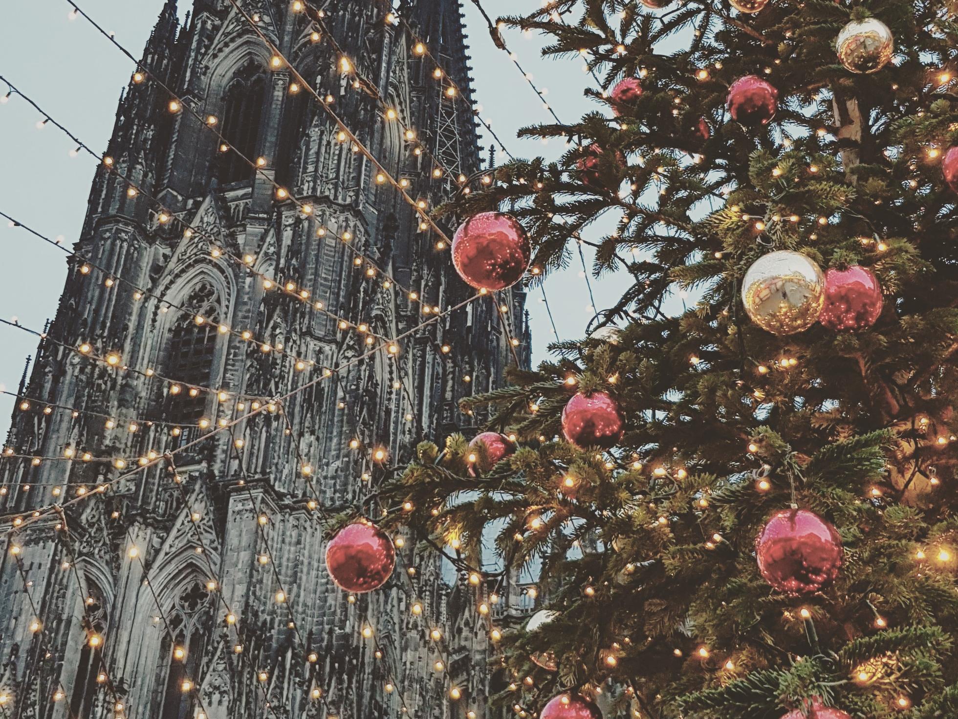 Kölner Dom zur Adventszeit